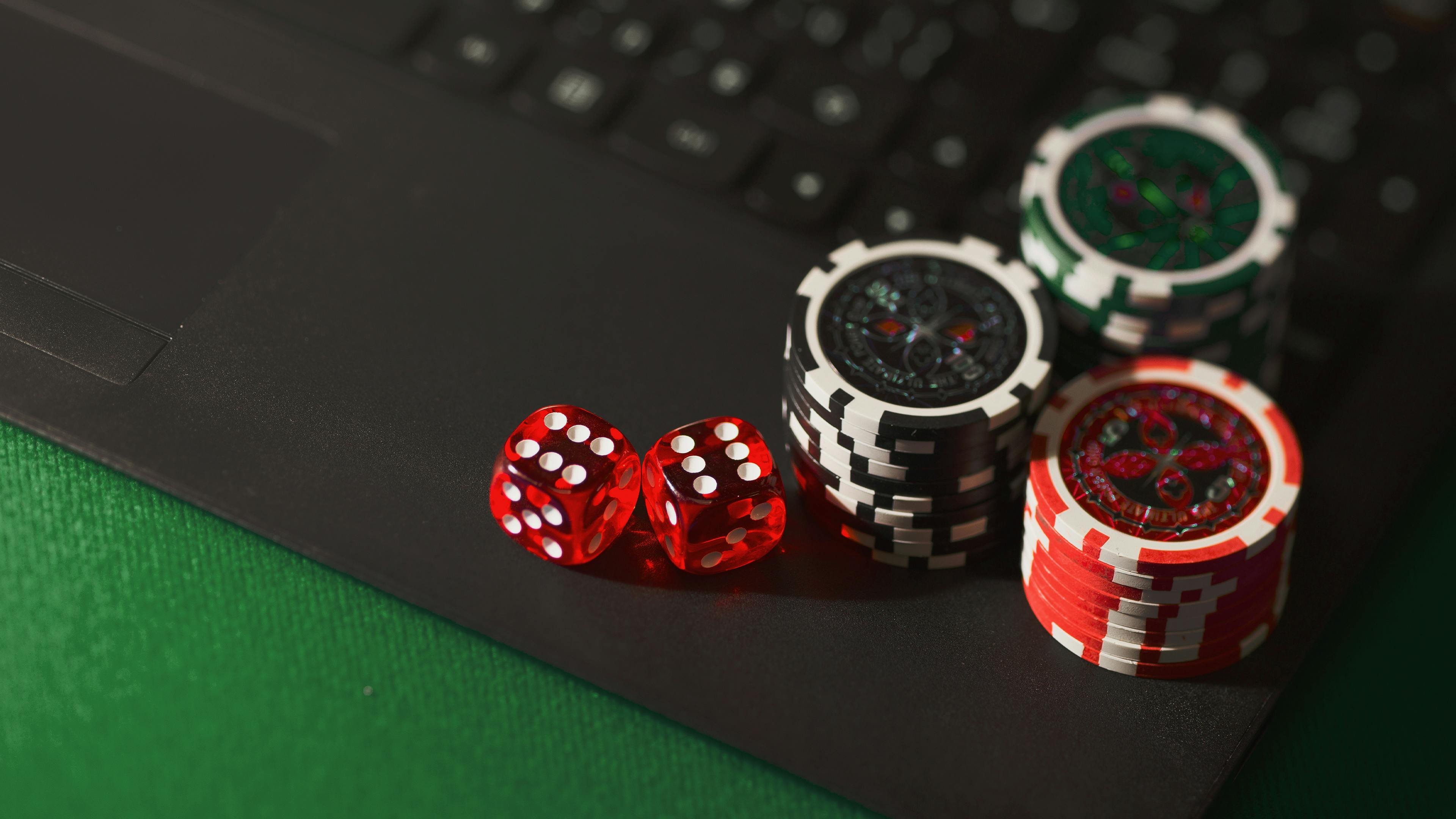 Platform netizen303 menampilkan berbagai kategori permainan kasino, sportsbook, dan slot dalam satu dashboard yang terintegrasi